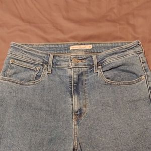 levis high rise jeans